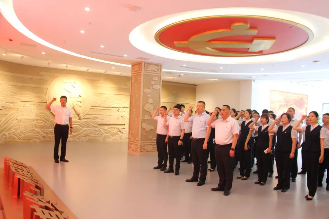 1686799889205083651.jpg 640 (1).jpg